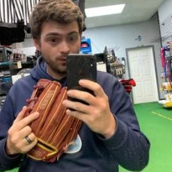 BB GLOVE WILSON GOTM Nov. A2000 1975 11.75" BS22 Brick Red 10 BB GLOVE WILSON GOTM Nov. A2000 1975 11.75" BS22 Brick Red -Gloves shop 2c184dd29cbcfa7406b0999e9387c0fa